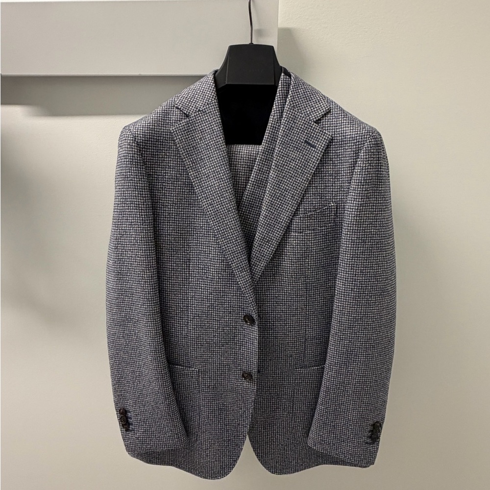 Suitsupply Havana 3 piece wool houndstooth suit